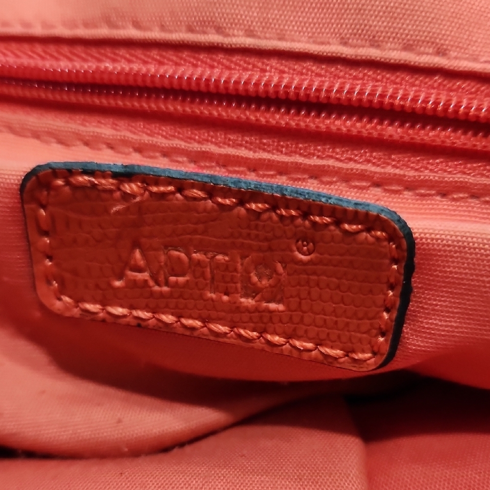 Apt. 9 Chic Coral Shoulder Bag - Picture 14 of 15